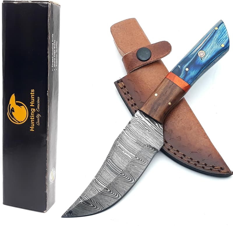 Damascus Steel Hunting Knife with Sheath – Custom Handmade Gear