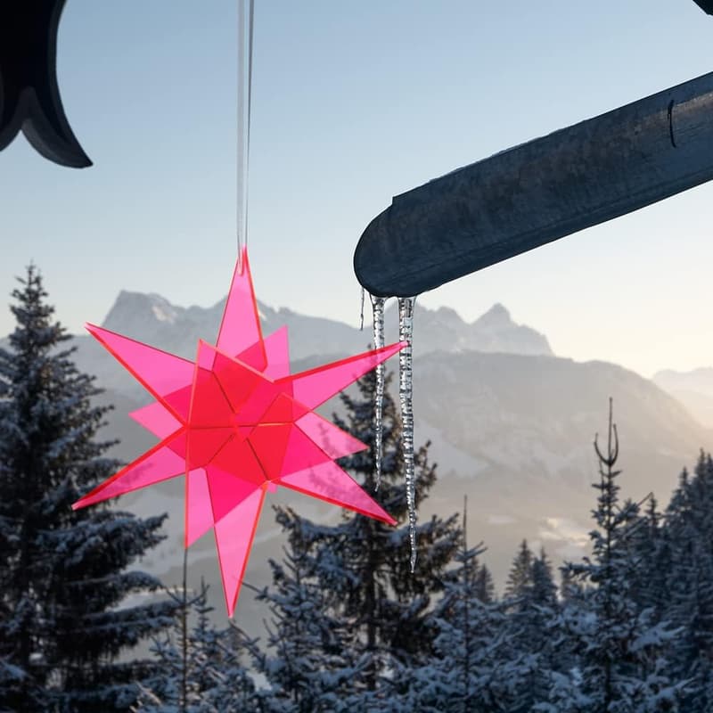 Red 3D Star Hanging Decoration - 8 Inch
