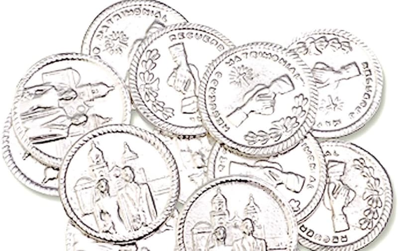 Wedding Arras Set with 13 Unity Coins – Heart-Shaped Silver