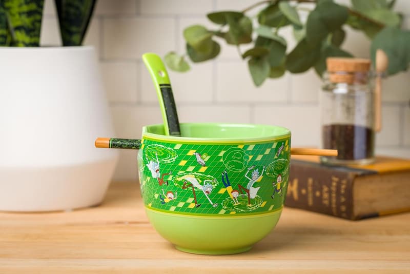 Rick and Morty Ceramic Ramen Bowl Set with Chopsticks, 20 oz