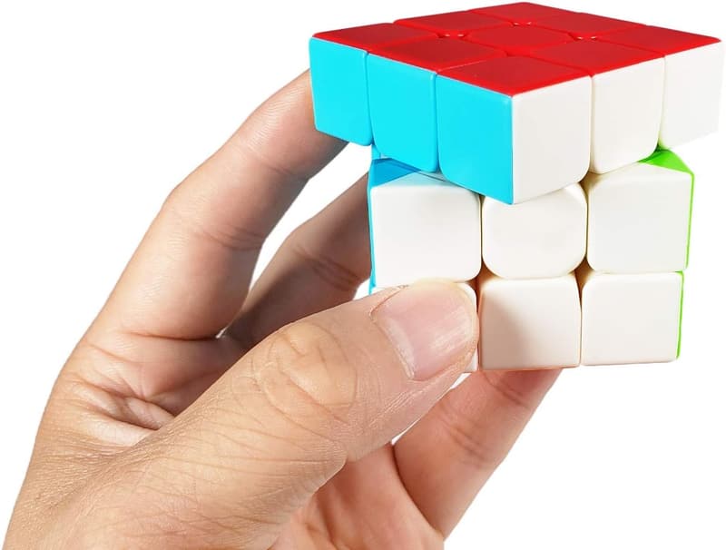 INTEGEAR Stickerless 3x3 Speed Cube with Stand and Tutorial