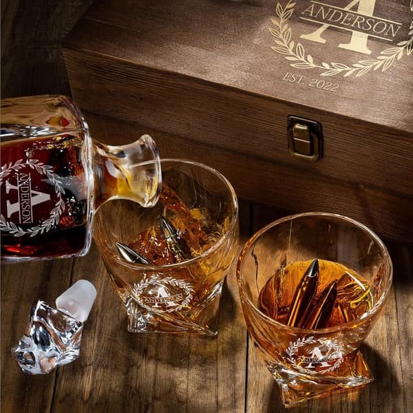 Personalized Whiskey Decanter Set for Dad - Custom Gift for Him