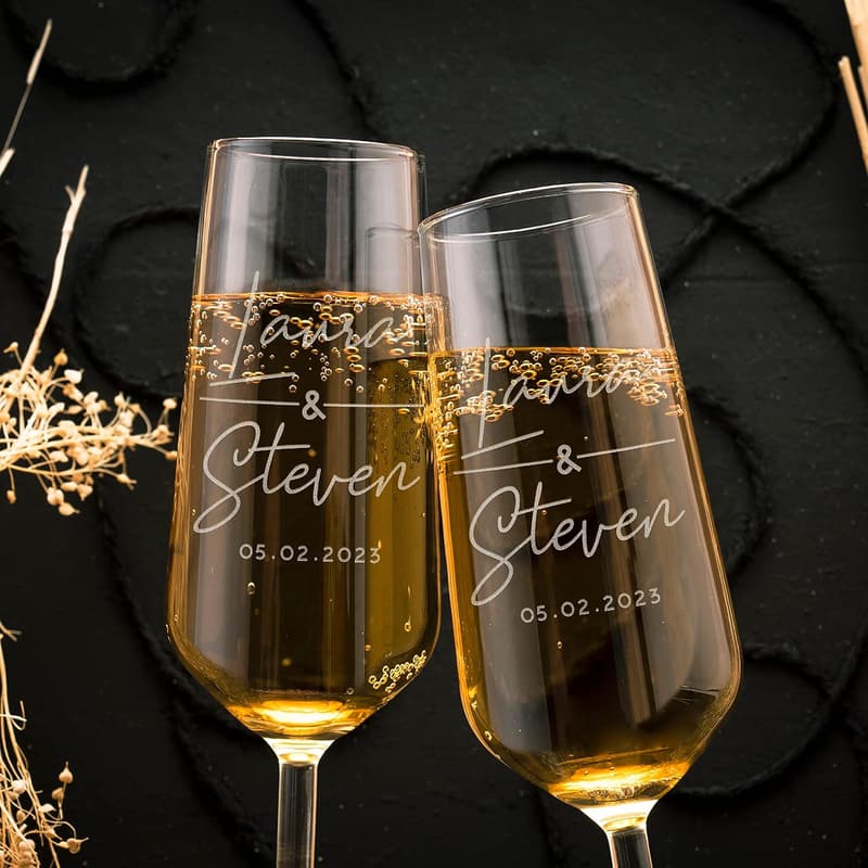 Personalized Wedding Champagne Flutes Set of 2 - 7 oz