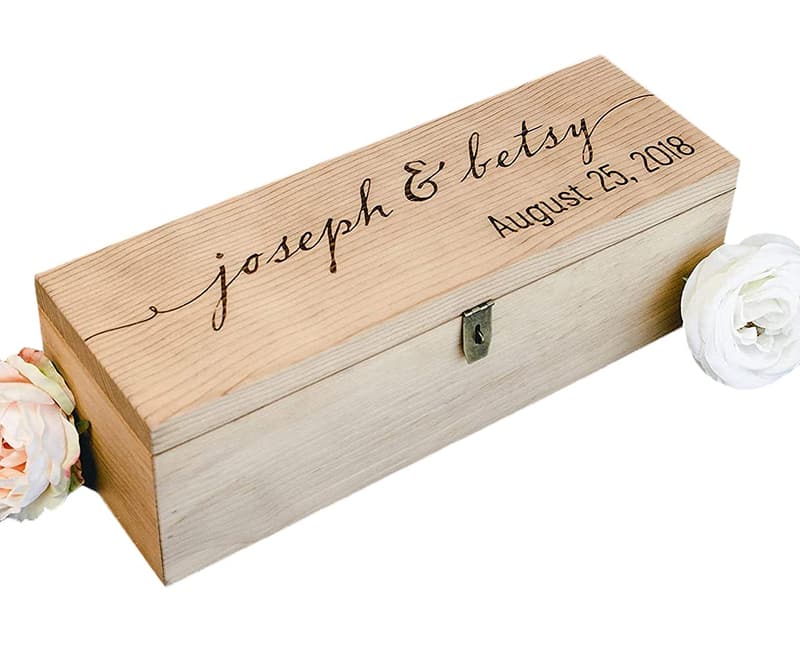 Custom Engraved Wine Box - Personalized Vintage Design