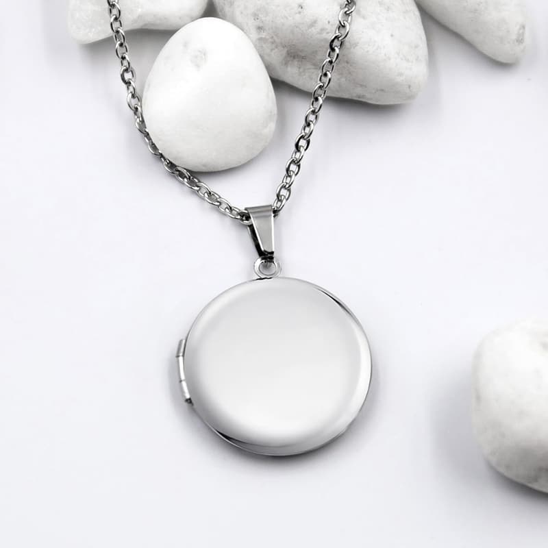 Mother's Day Locket Necklace for Women - Oval/Round/Heart Styles