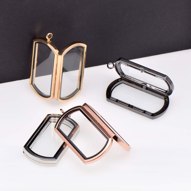 Magnetic Rectangle Glass Floating Locket Pendant Necklace