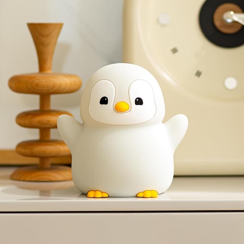 Dimmable LED Penguin Night Light - Rechargeable Silicone Lamp