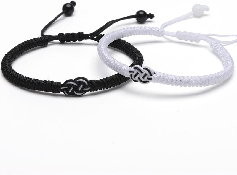 Couples' Red String Matching Bracelets for Birthdays