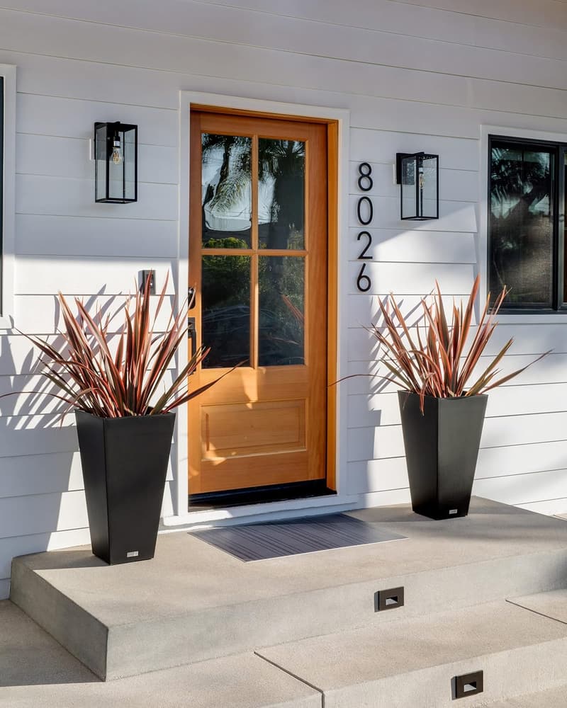 30-Inch Black Taper Planters, Set of 2 for Indoor/Outdoor Use