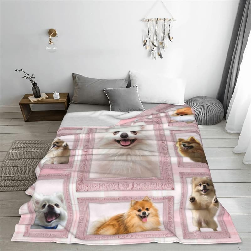 Pomeranian Throw Blanket - Soft Fleece Decor for Dog Lovers