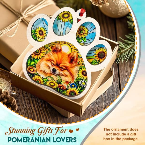 Pomeranian Christmas Suncatcher Ornament for Dog Lovers