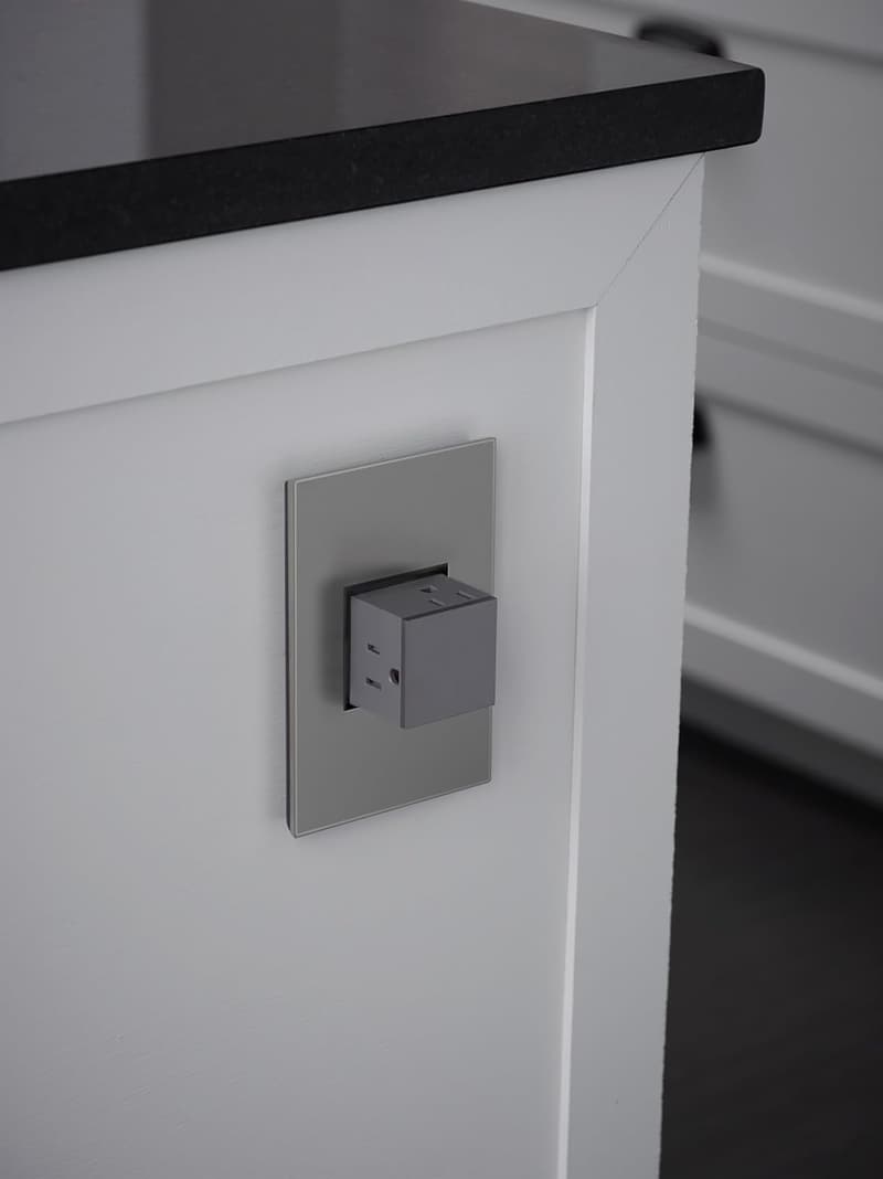 Legrand Adorne 15Amp Pop-Out Outlet with Wall Plate - Magnesium