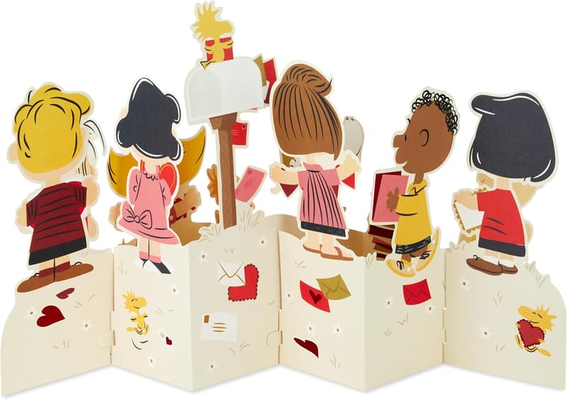 Valentine's Day Jumbo Pop-Up Card featuring Snoopy