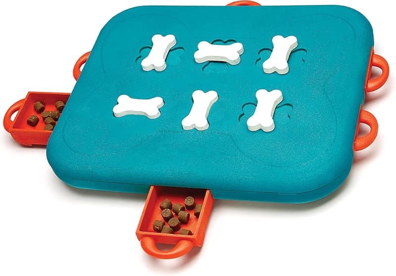 Outward Hound Dog Casino Puzzle Toy, Level 3, Turquoise