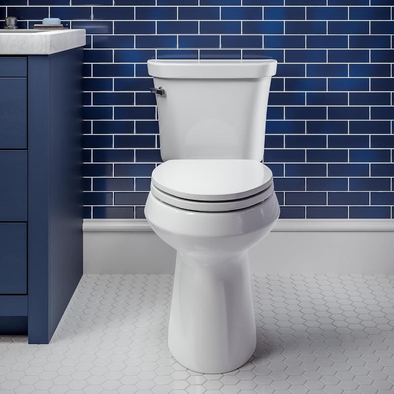 Modern Elongated Slow Close Toilet Seat – Easy Clean, White