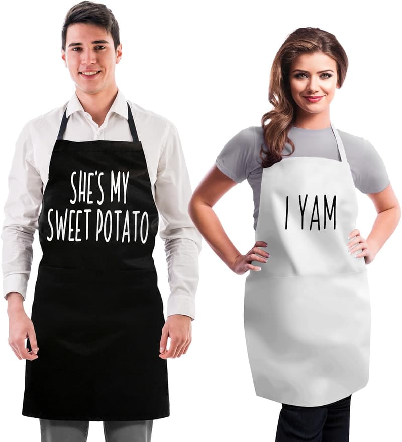 Couples Funny Aprons - Kitchen Cooking Set Gift