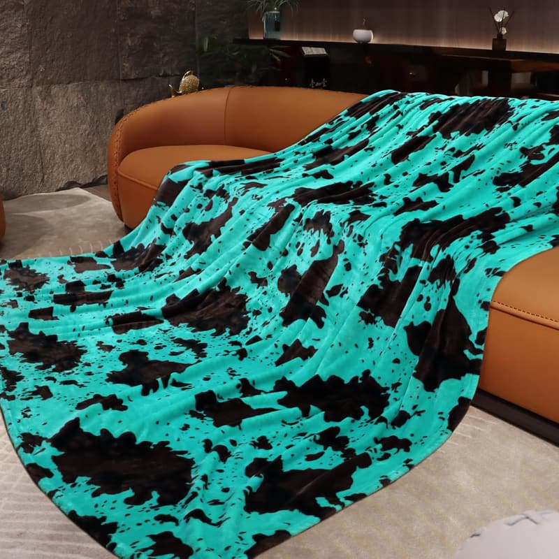 Lightweight Teal Fleece Blanket - Queen Size Plush Throw