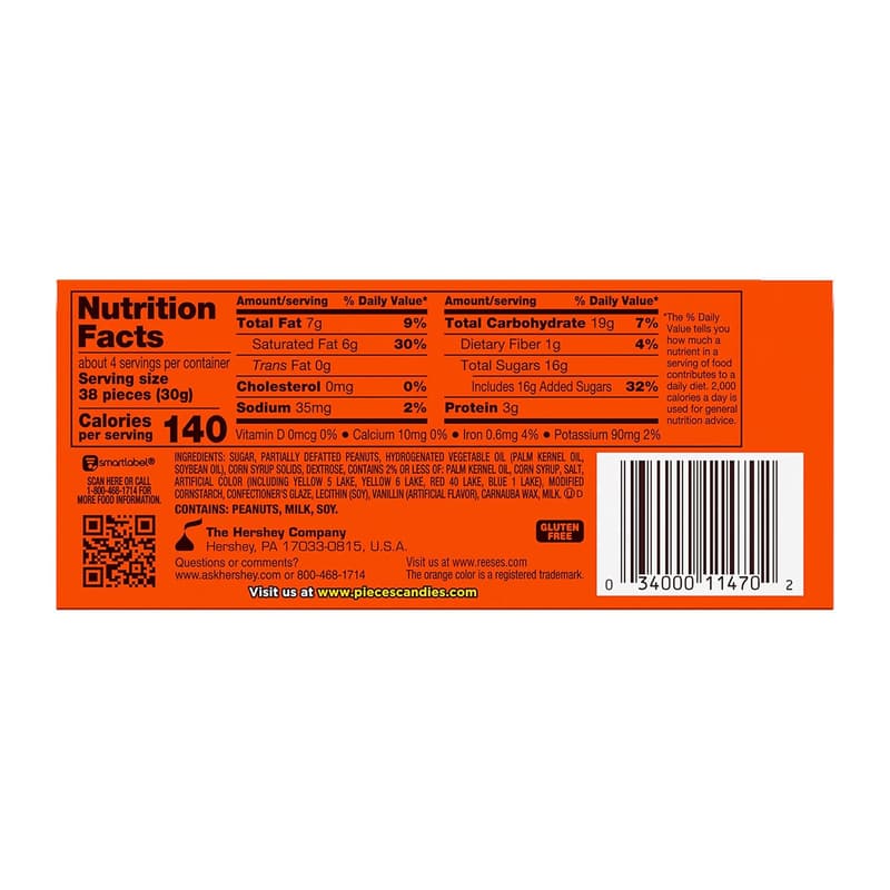 REESE'S PIECES Crunchy Peanut Butter Candy Box, 4 oz