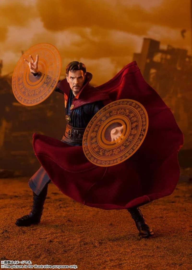 Doctor Strange Battle on Titan Edition Action Figure