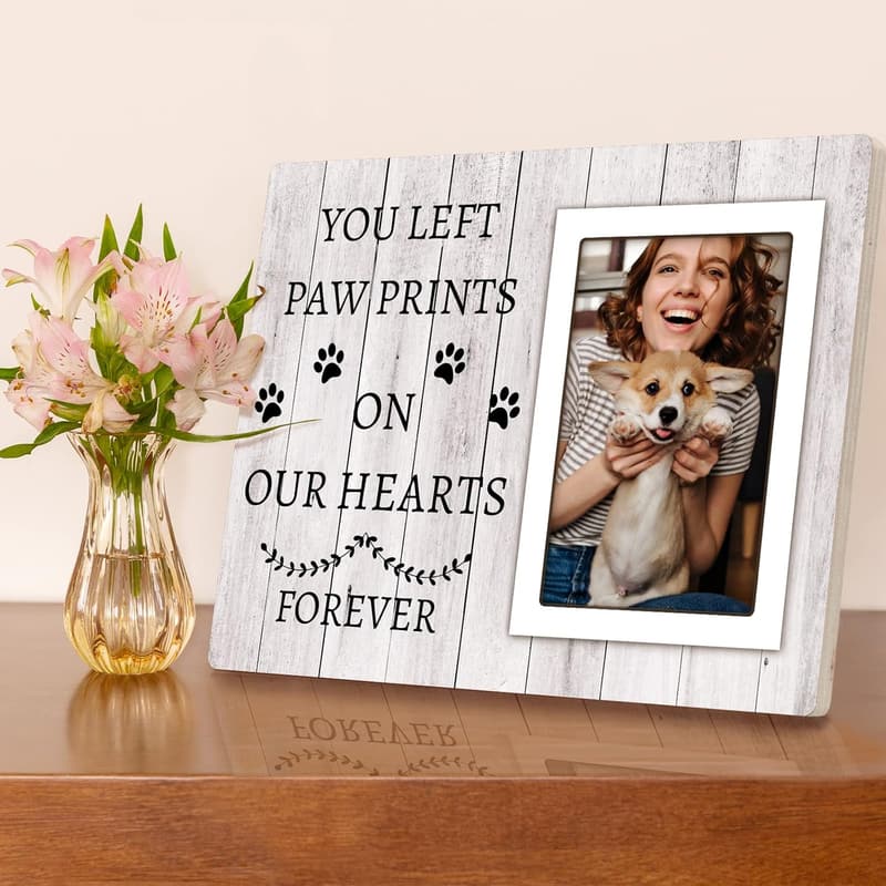 Dog Memorial Frame - 4x6 with Paw Prints, Sympathy Gift