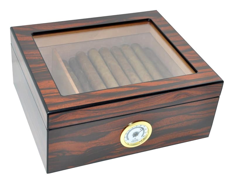 Handcrafted Cedar Cigar Humidor with Glass Top & Divider