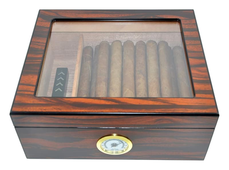 Handcrafted Cedar Cigar Humidor with Glass Top & Divider