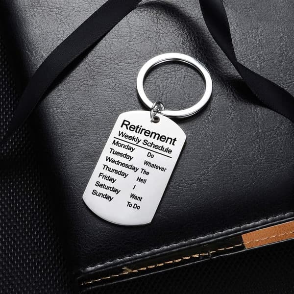 Retirement Gift: Creative Silver Keychain Calendar for Men