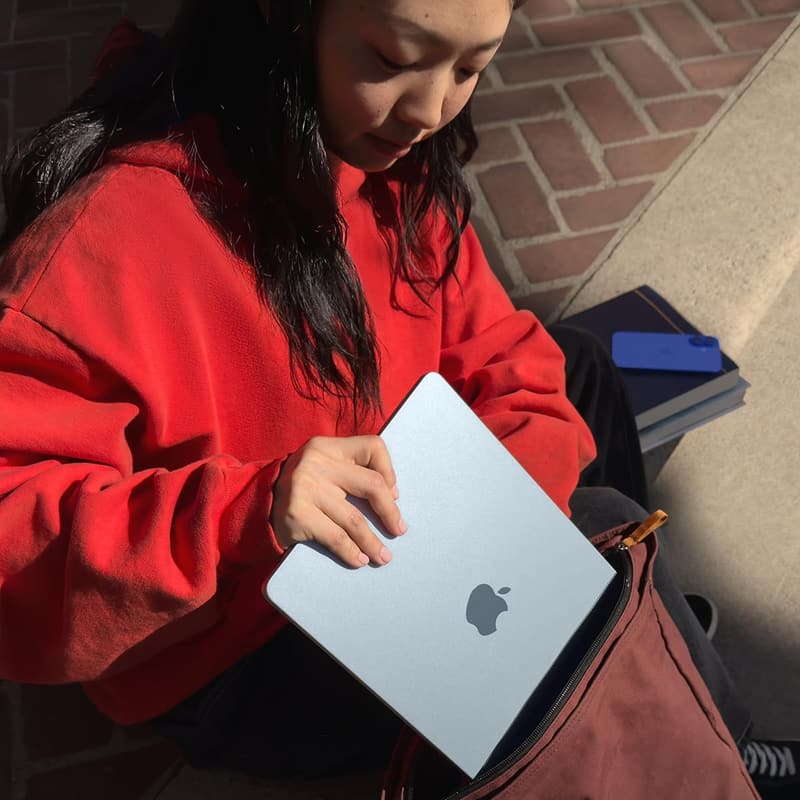 2025 MacBook Air 13-inch Laptop with M4 Chip, 16GB RAM, Sky Blue