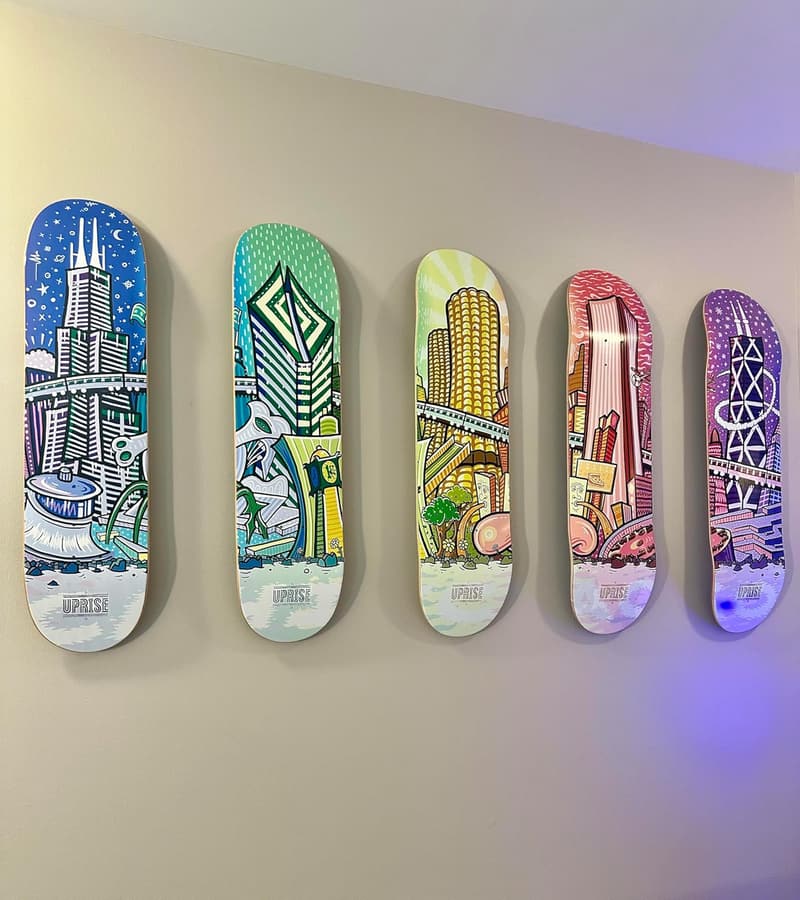 Skateboard Deck Hanger | Clear Floating Display Mount