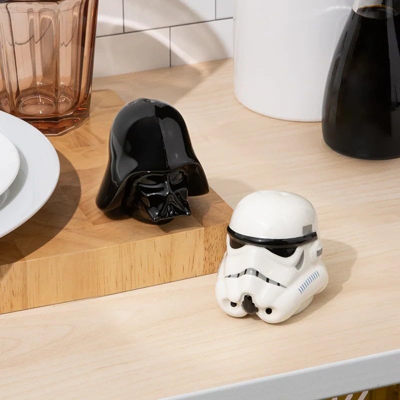 Star Wars Stormtrooper & Darth Vader Ceramic Salt & Pepper Shakers