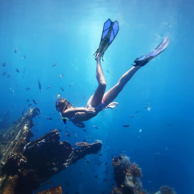 Travel Size Snorkeling Set with Panoramic Anti-Fog Mask