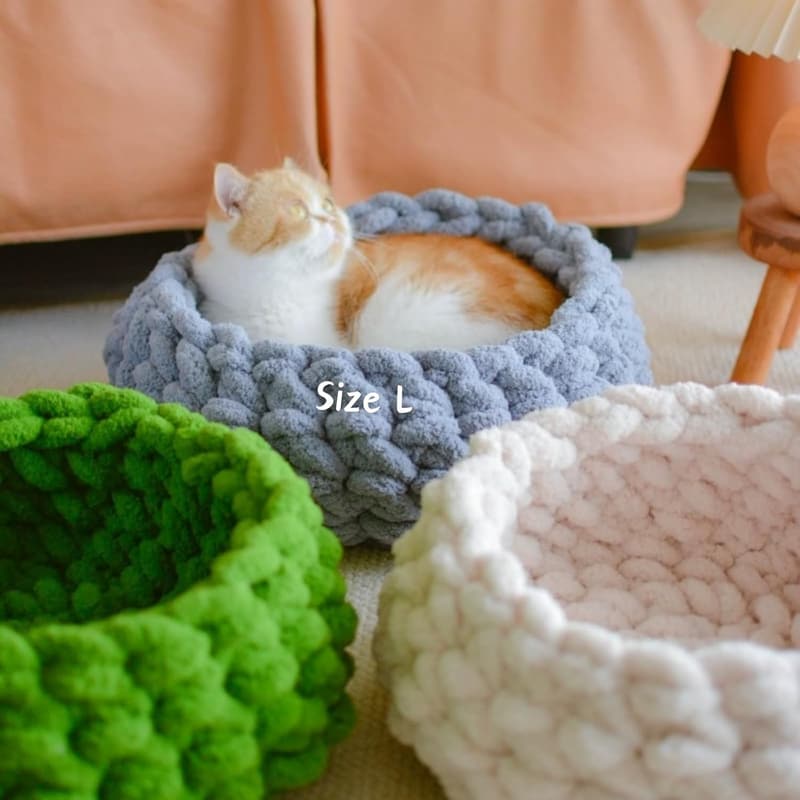 Washable Handwoven Cat Nest Bed – Extra Soft Round Cave (Medium)