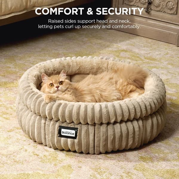Washable Round Plush Cat Bed with Anti-Slip Bottom