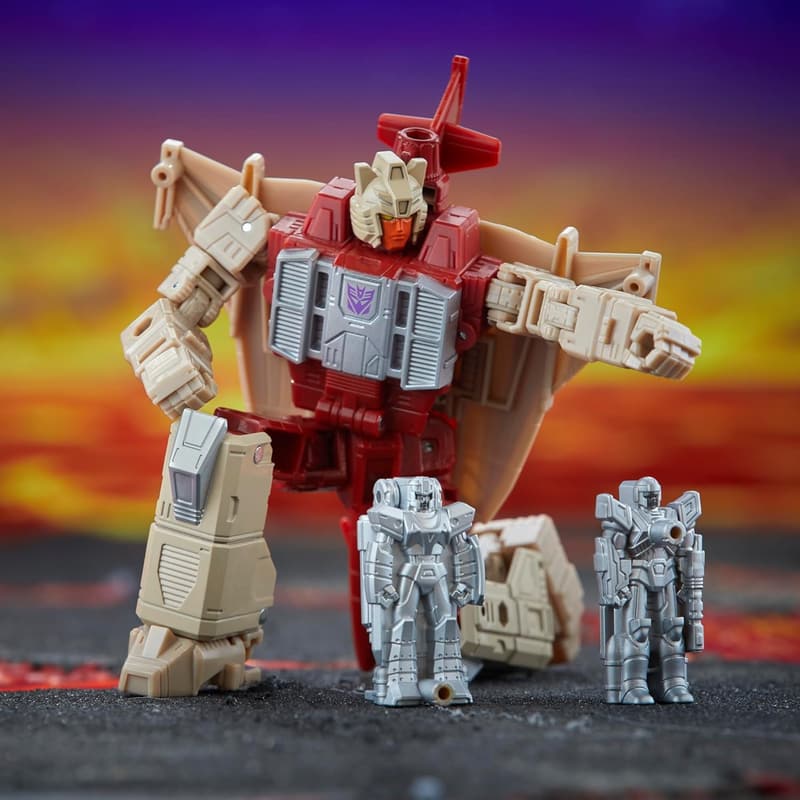 Transformers Legacy United Mayhem Attack Squad Action Figure 4-Pack