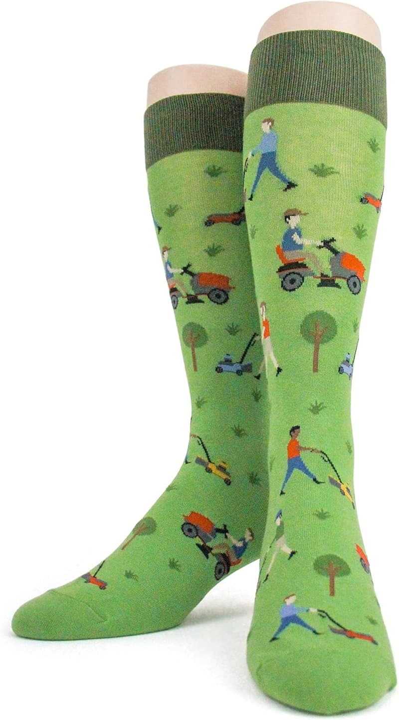 Outdoor-Themed Socks for Men, Sizes 7–12