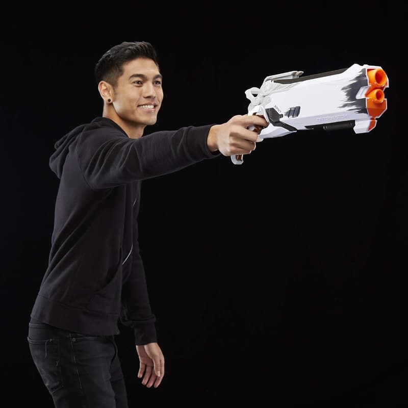 Nerf Overwatch Reaper Wight Edition Blaster with 8 Rival Rounds