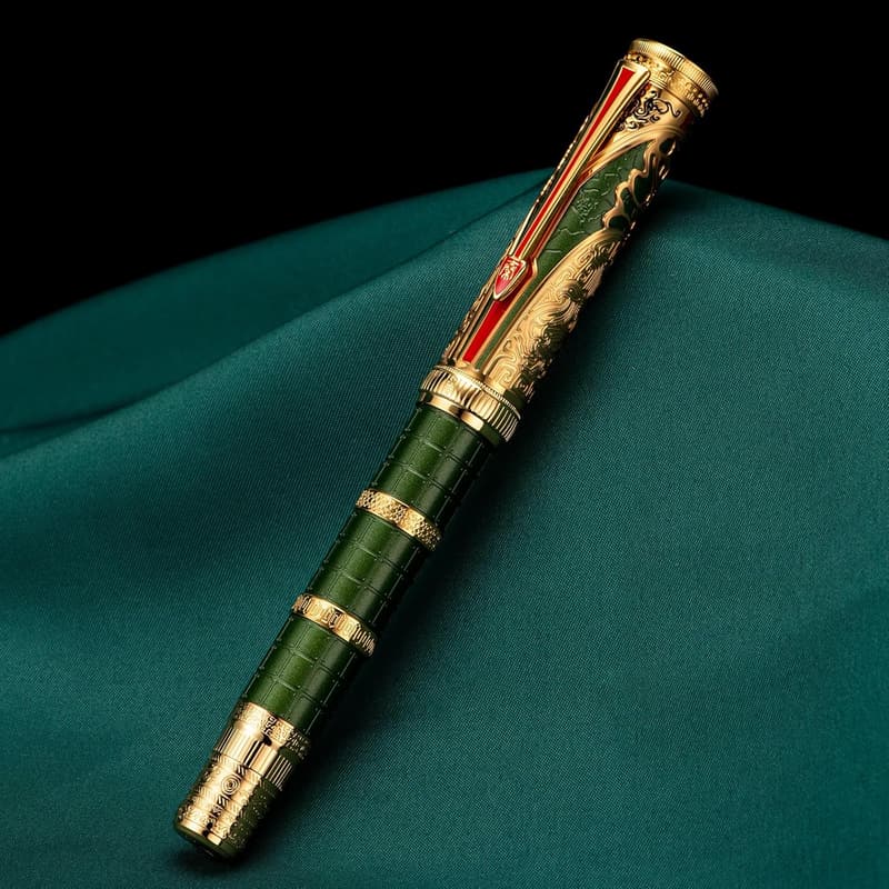 Qin Dynasty Green Gold Fountain Pen Set with Engraved Design