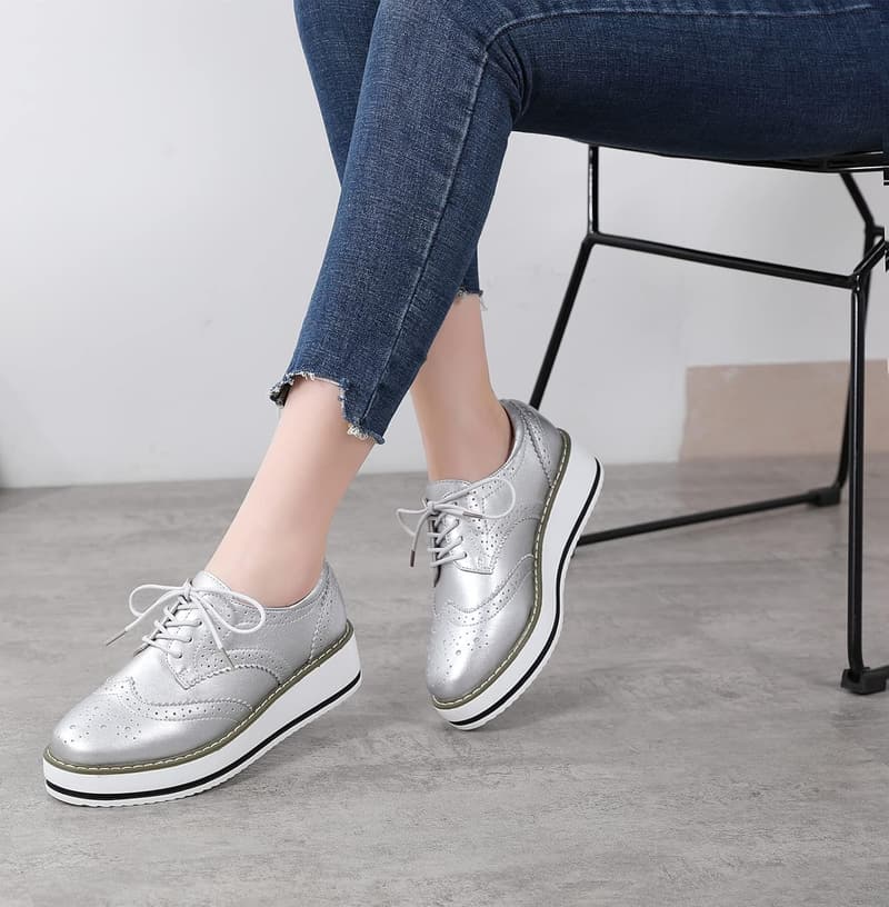 Women's Platform Lace-Up Wingtips Oxfords Shoes