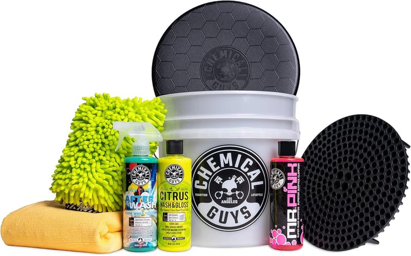 Car Cleaning Kit with Soap & Bucket - 8 Pieces