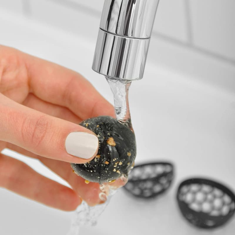 The Clean Ball - Innovative Purse Cleaner (Pink)