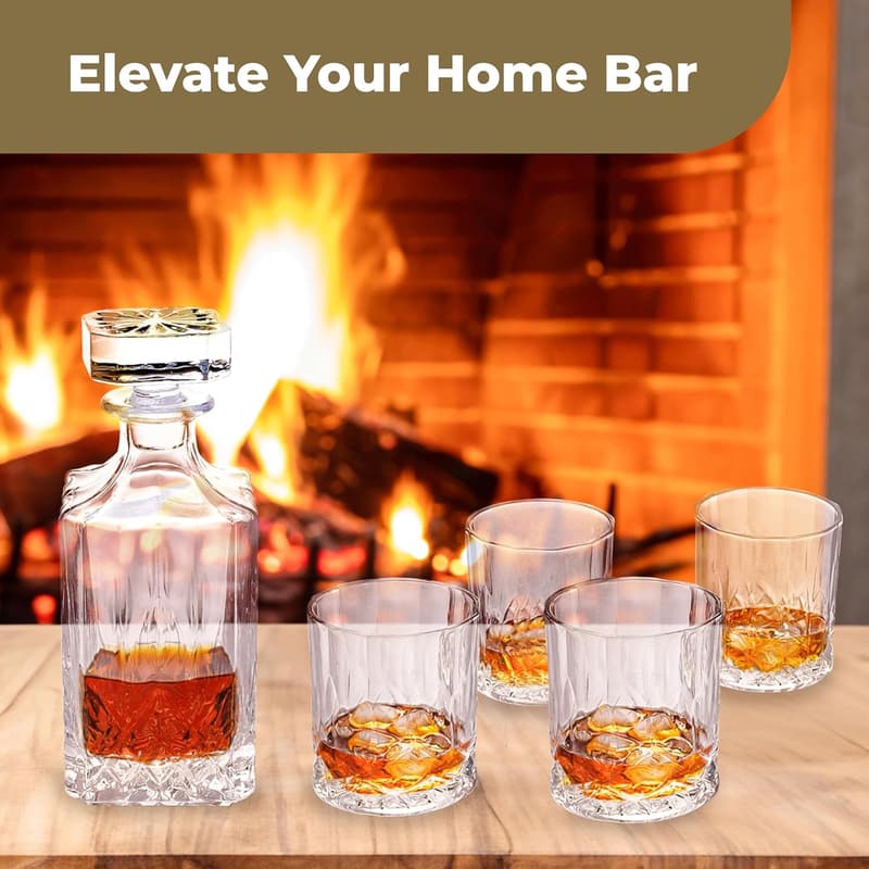 Elegant Crystal Whiskey Decanter Set with 4 Glasses - Perfect Gift for Men