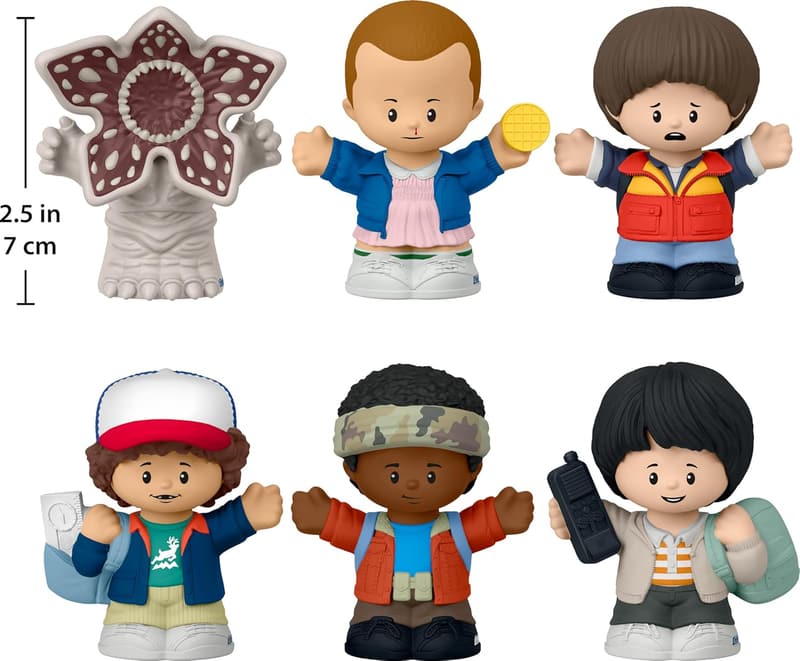 Stranger Things Collector's Castle Byers Set - 6 Figures
