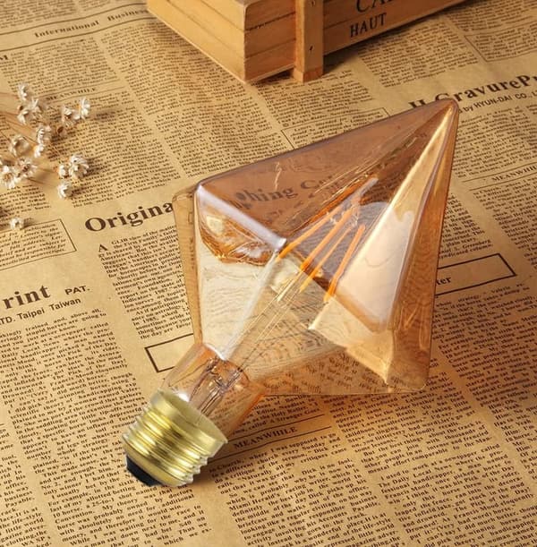 Vintage Amber Glass Edison LED Bulb - Dimmable Chandelier Light