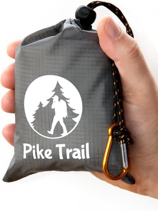 Lightweight Waterproof Pocket Blanket for Beach and Picnics
