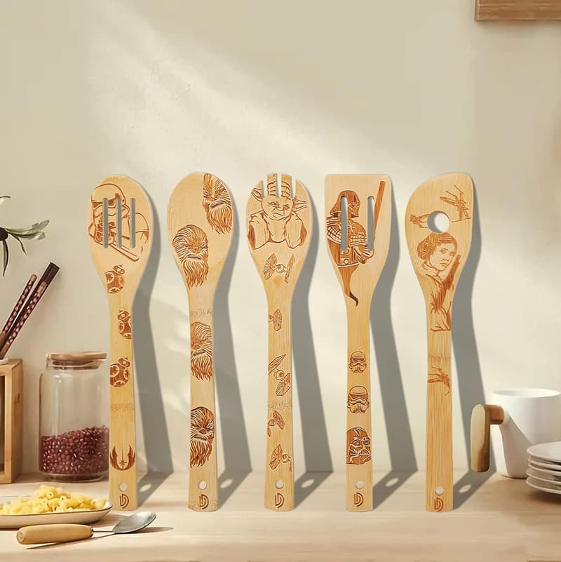 Star Wars Wooden Spoon Set - Gifts for Fans and Kitchen Decor