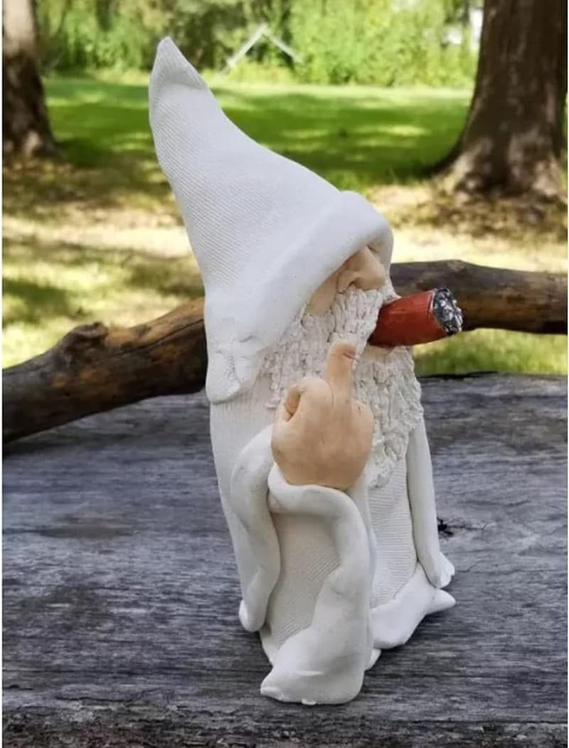 Outdoor Polyresin Middle Finger Gnome Statue for Garden Décor