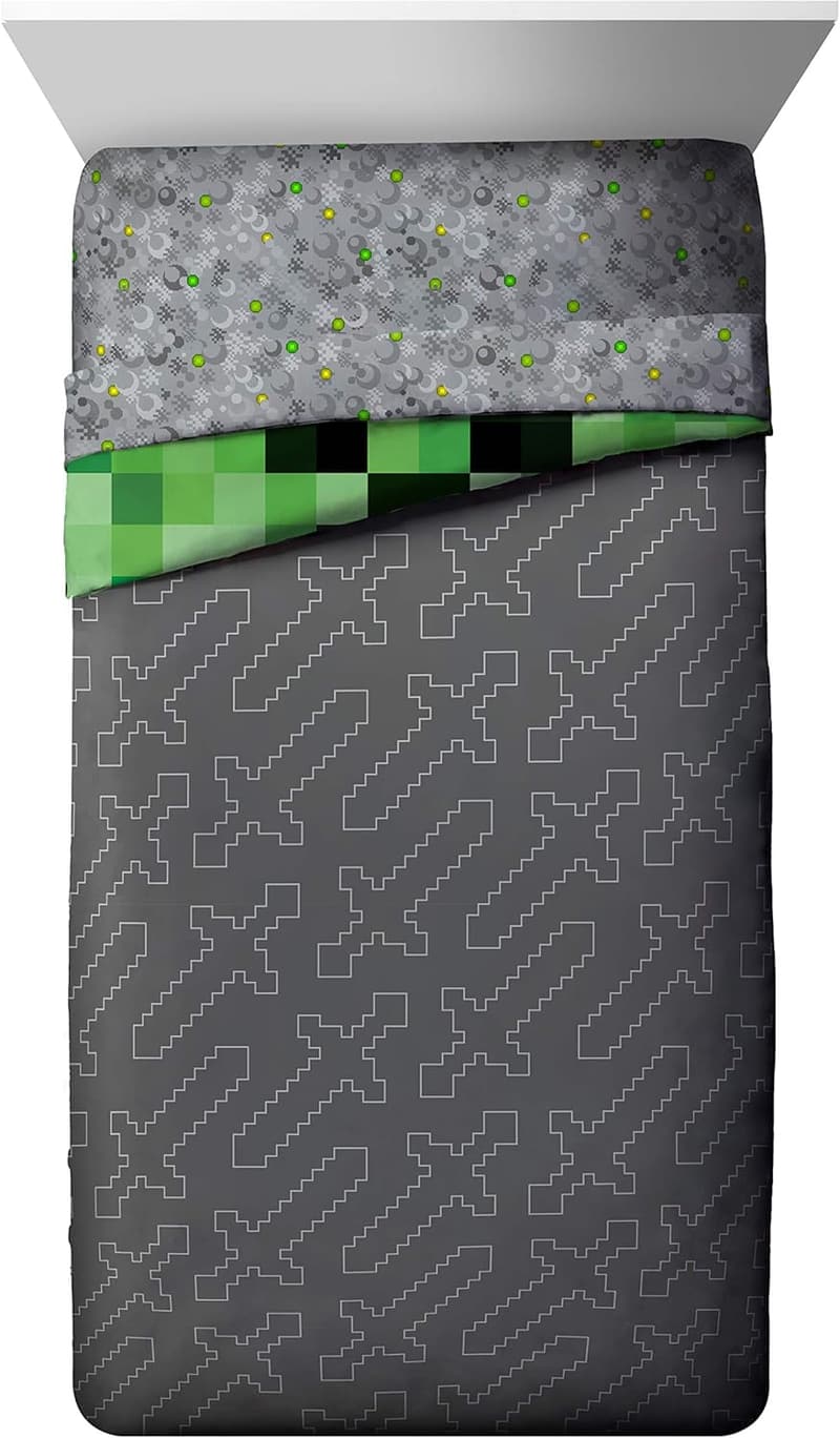 Minecraft Creeper Twin Bed Set - 4 Piece Official Collection