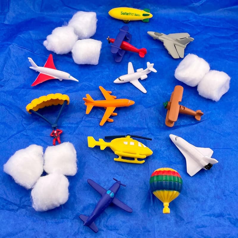 In The Sky TOOB - 12 Educational Airplane Figurines for Kids 3+
