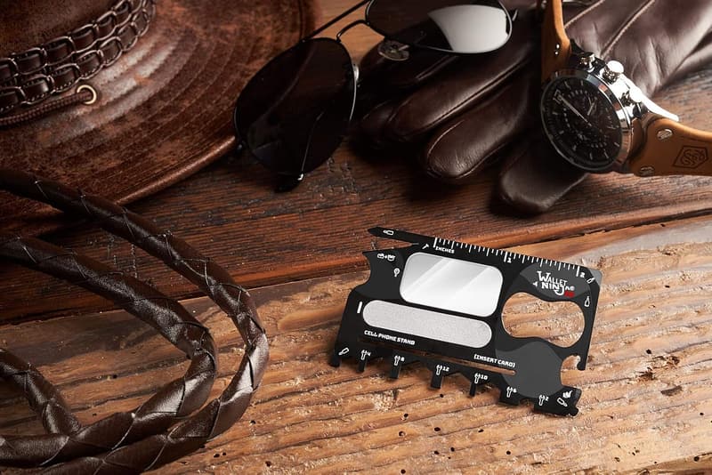 Wallet Ninja 2.0 Black: 20-in-1 Multitool with Mirror & Nail File