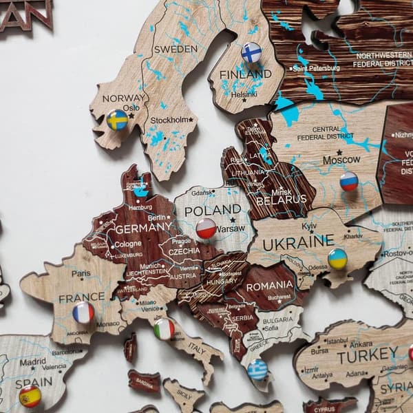 World Map Push Pins - Creative National Flag Thumbtacks